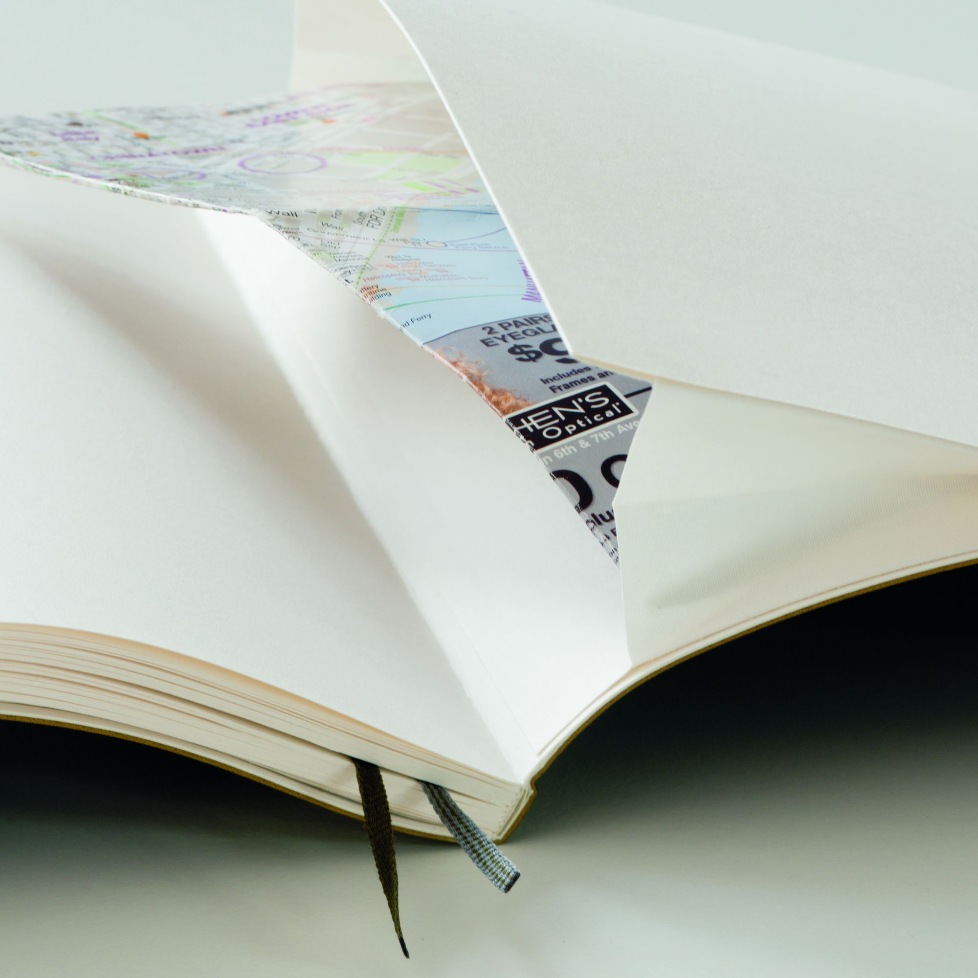 Leuchtturm Black Ruled Page Hardcover Medium Notebook - Image 6