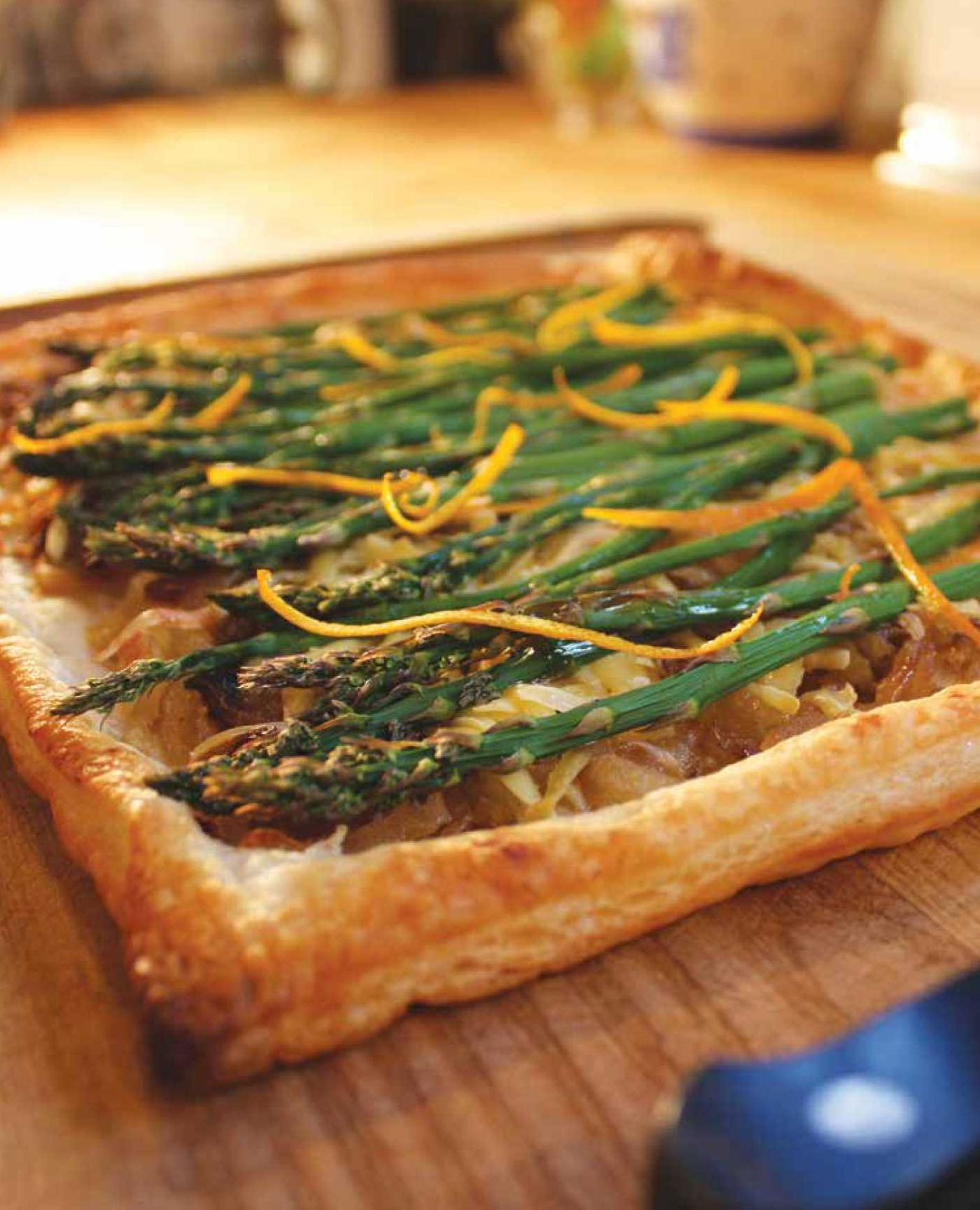 The I Love Trader Joe's Cookbook: 10th Anniversary Edition: 150 Delicious Recipes Using Favorite Ingredients from the Greatest Grocery Store in the World - Image 3