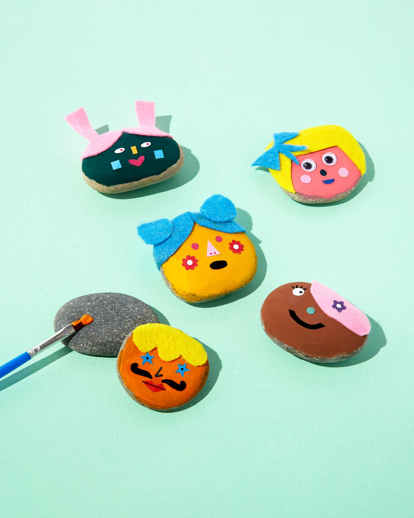 Kid's Rock Painting Kit: Cool Faces - Image 5