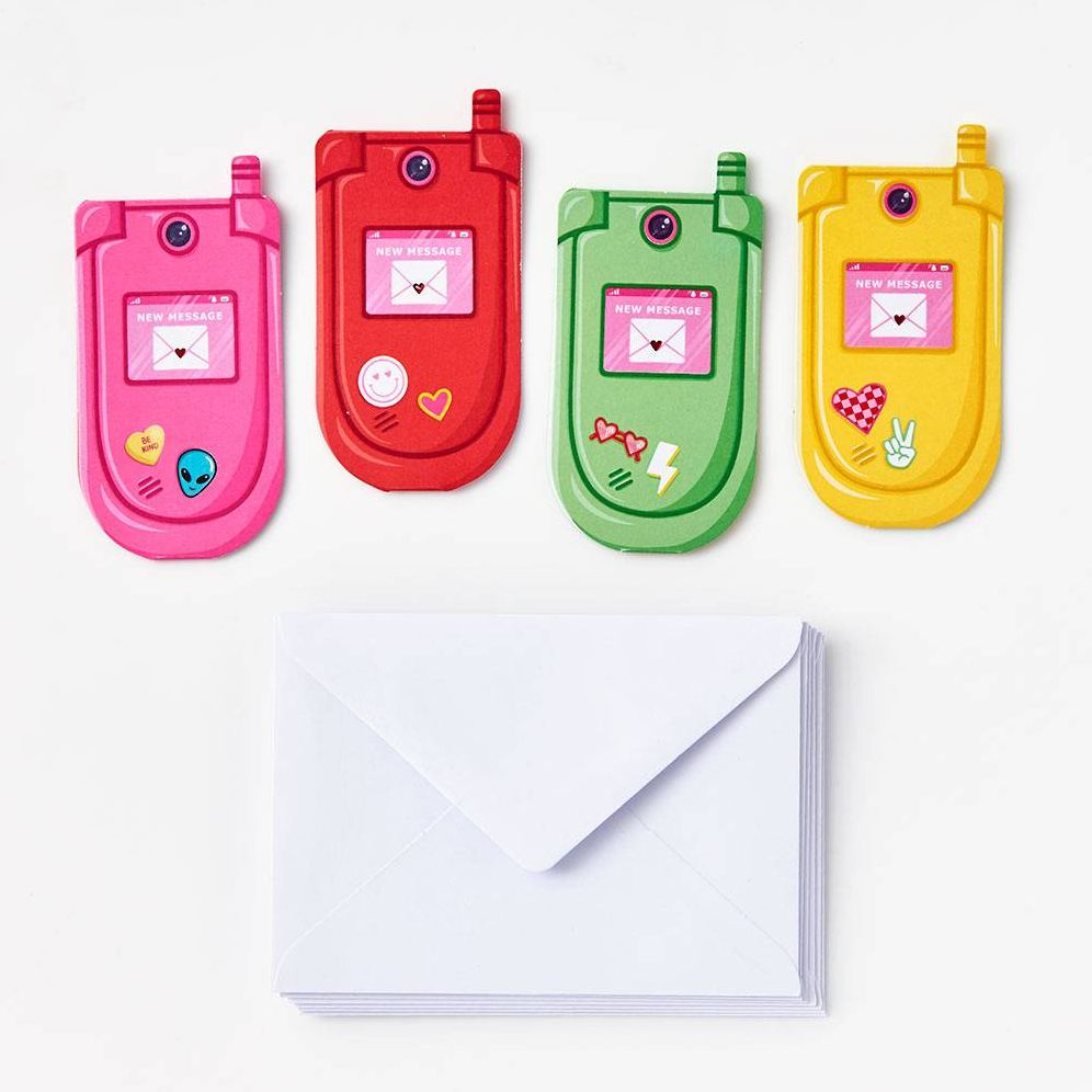 Alternative view of Scratch And Reveal Classroom Valentine Card Set