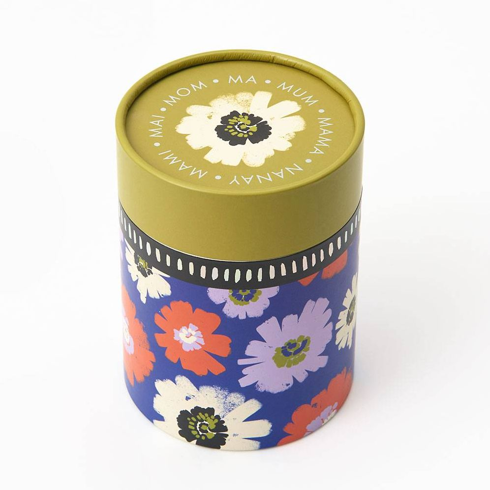 Bold Floral Mother's Day Candle - Image 4