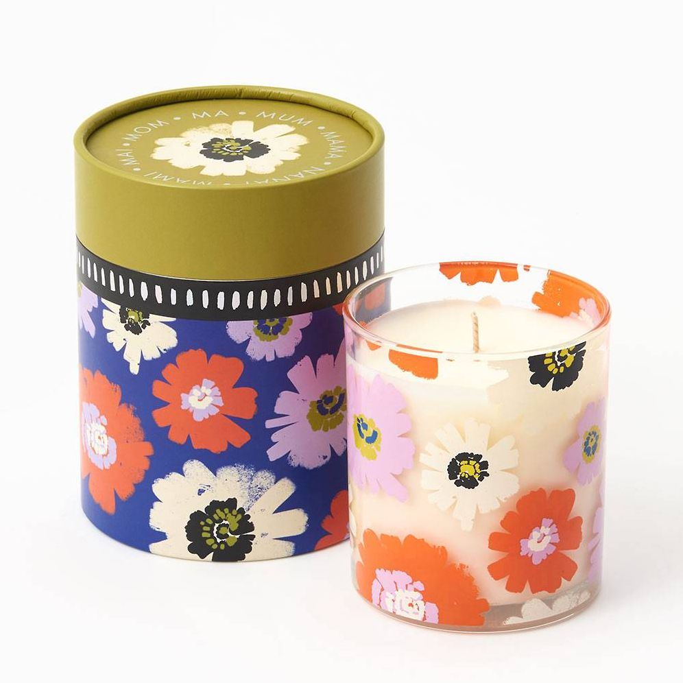Bold Floral Mother's Day Candle - Image 5