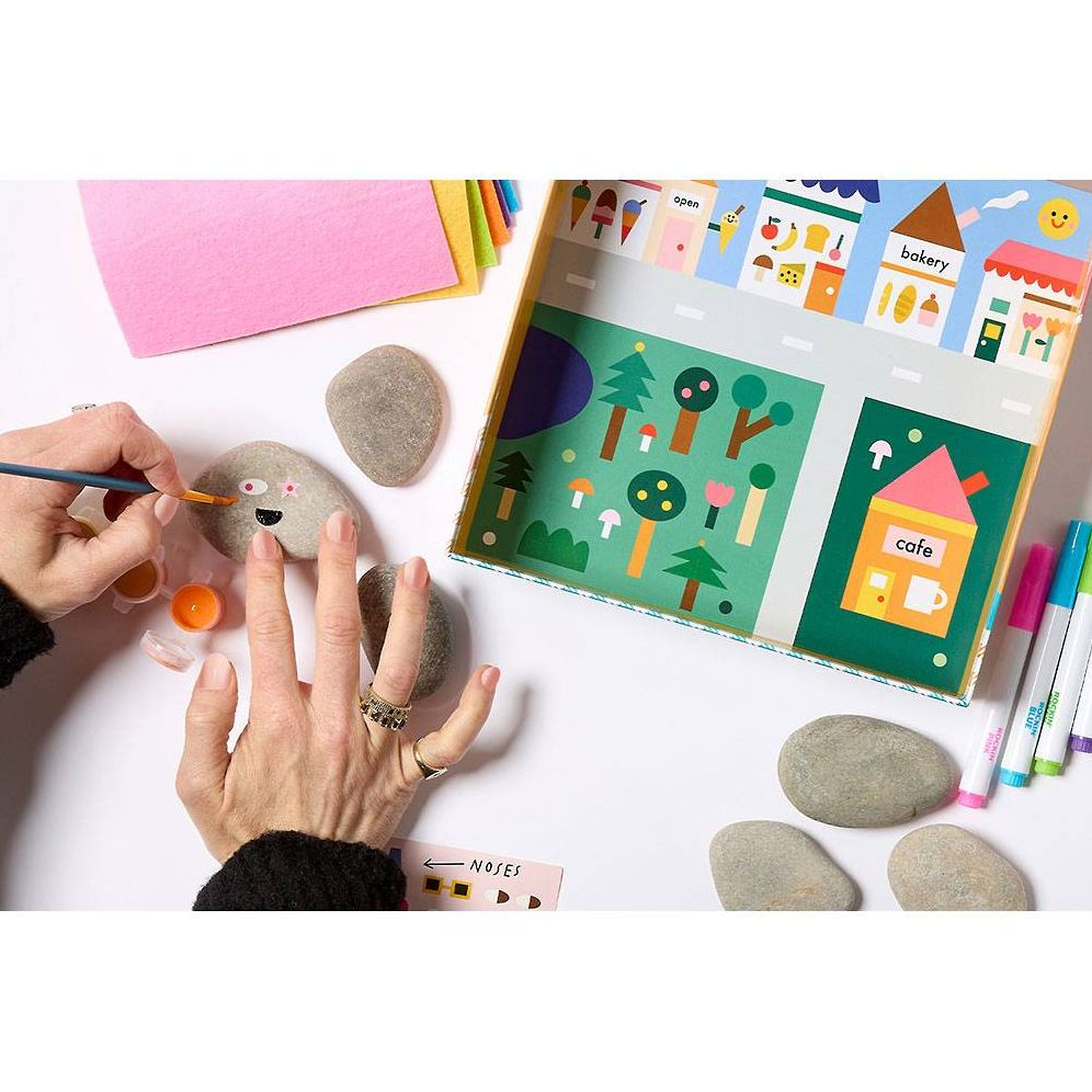 Kid's Rock Painting Kit: Cool Faces - Image 10