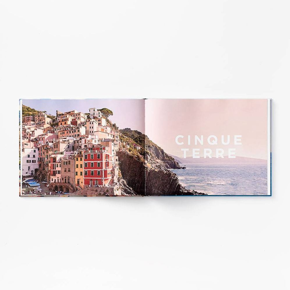 Gray Malin: Italy - Image 11