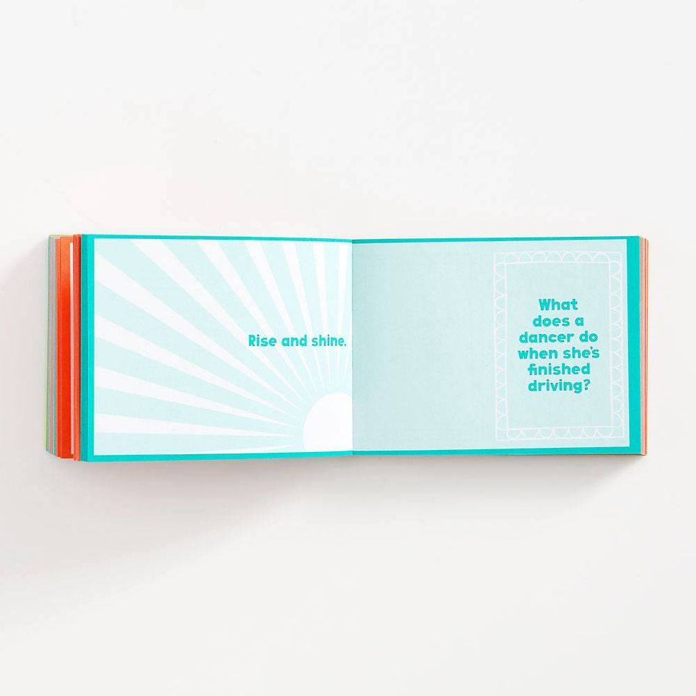 Alternative view of More Lunch Lines: Tear-out Riddles for Lunchtime Giggles (Lunch Jokes for Kids, Notes for Kids' Lunch Boxes with Silly Kid Jokes)