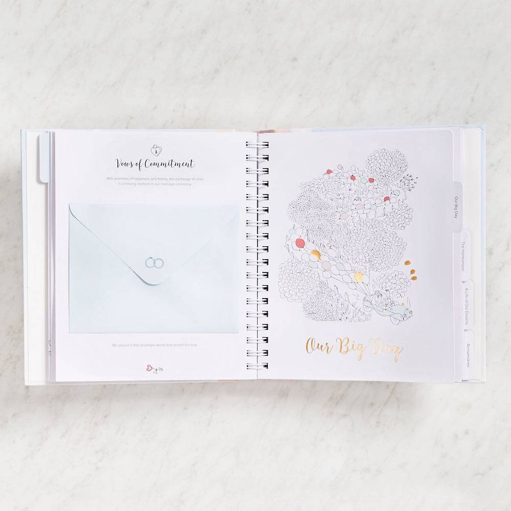 Alternative view of Le Petit Wedding Book: (Wedding Scrapbook, Wedding Keepsake, Bridal Planner)