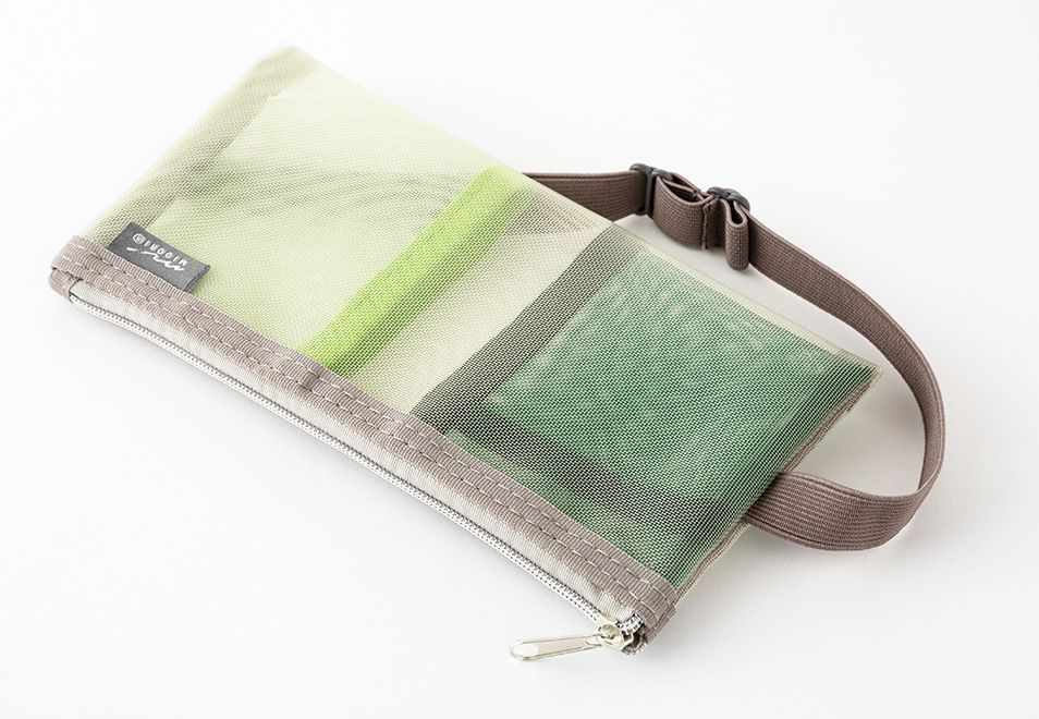 Alternative view of Midori Green Mesh Book Band Pen Case: B6 - A5