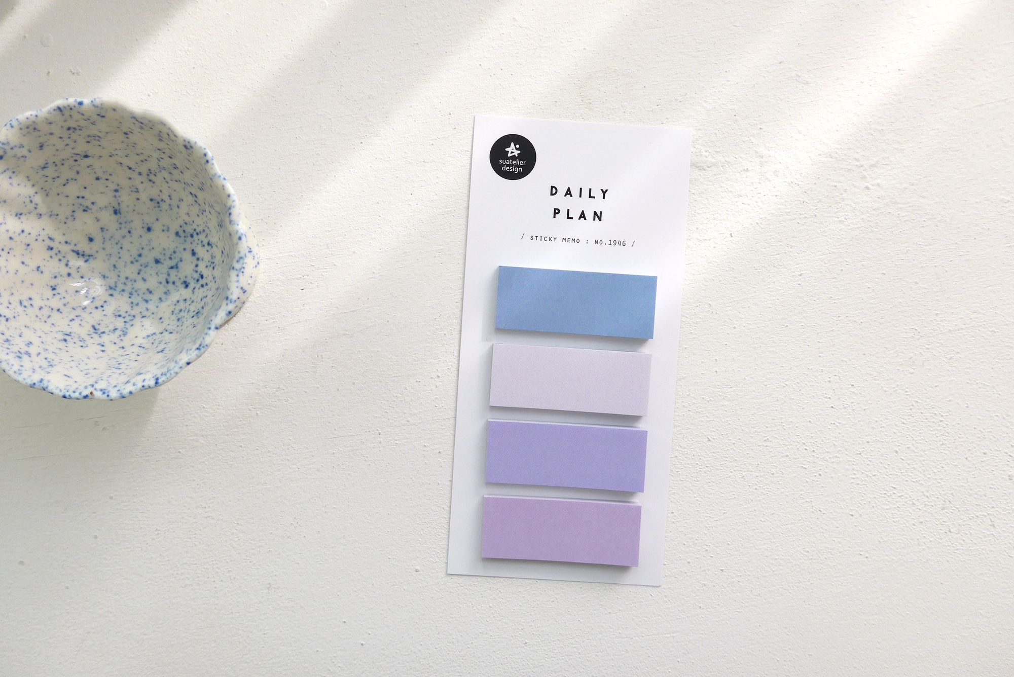 Alternative view of Suatelier Design Gradation Blue Sticky Notes