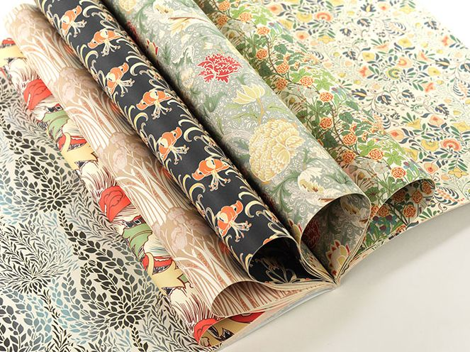 Alternative view of Arts & Crafts Movement - Gift & Creative Paper Book