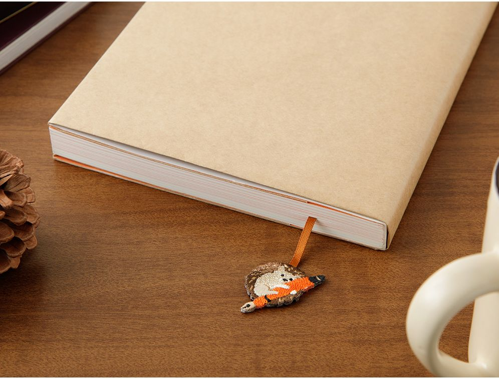 Midori Embroidery Bookmark Clip Squirrel - Image 6