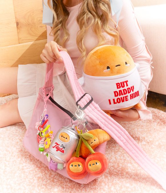 Tayto 8" Swiftie Mochi Plush - Image 3