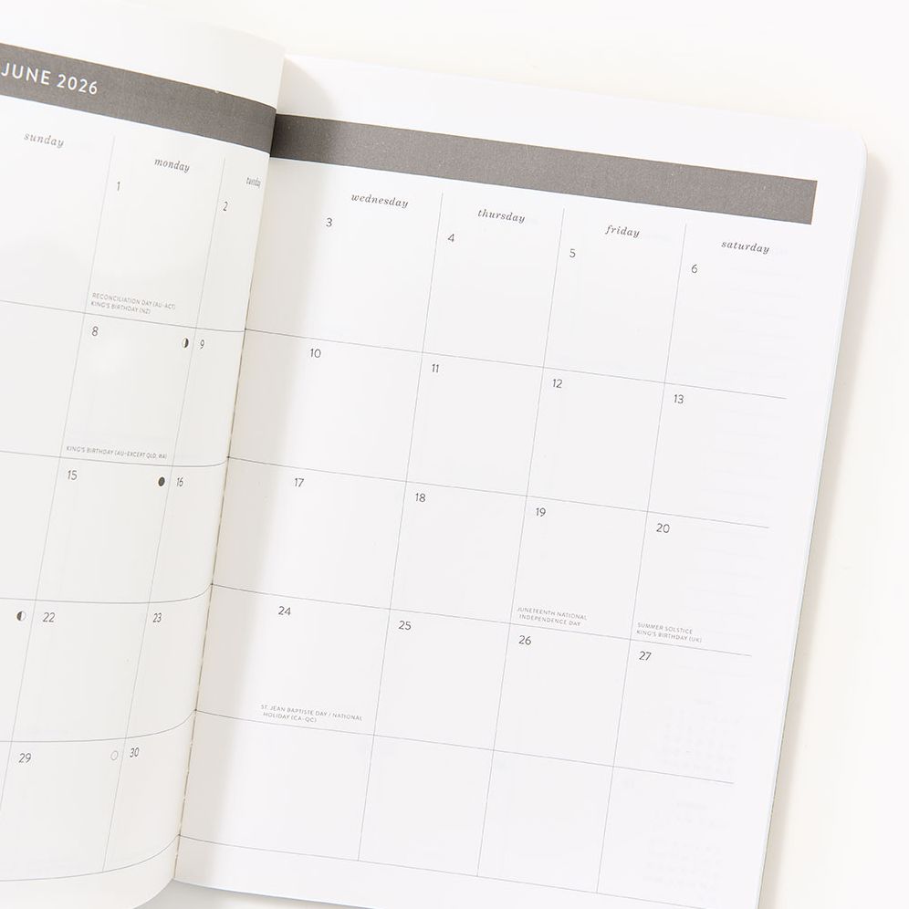 2025-2026 Paper Source Romantic Greenery Monthly Desk Planner - Image 4