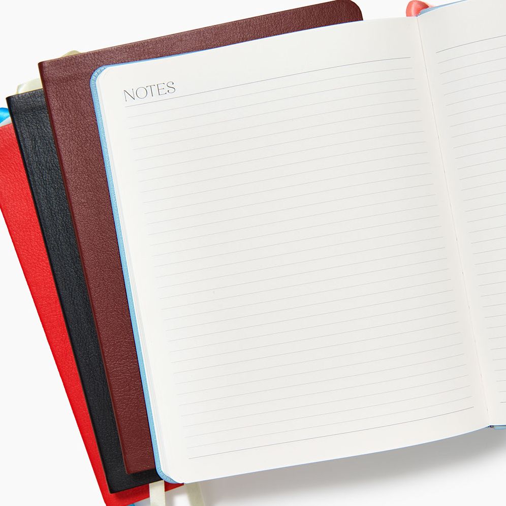 2025-2026 Paper Source Red Leather 18-Month Weekly Desk Planner - Image 8